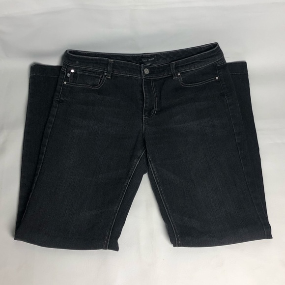 White House Black Market Denim - White House/ Black Market Jeans 👖